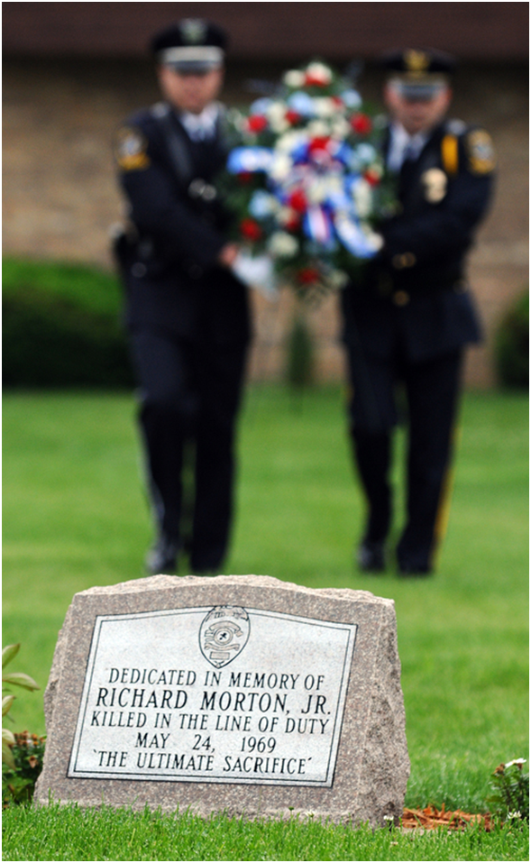 2009, Morton Memorial.